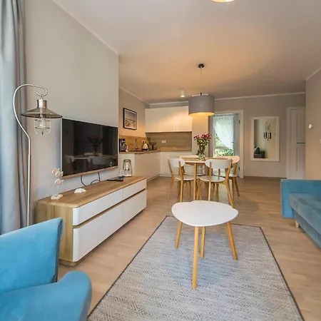 Mi Casa Holidays Kopernika 8 Apartman