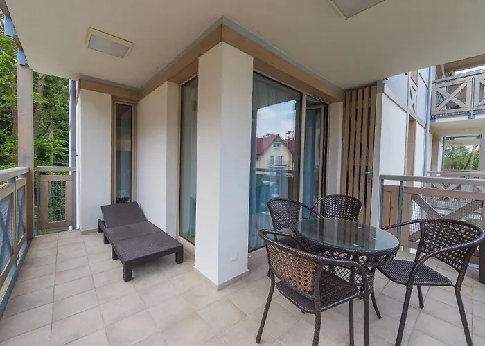 Mi Casa Holidays Kopernika 8 Apartman *